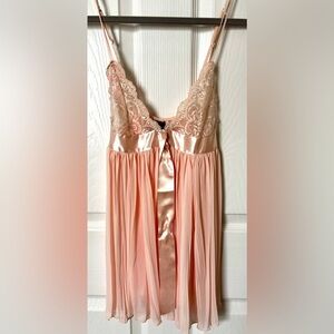 Victoria’s Secret pink lace baby doll Teddy size extra XSmall